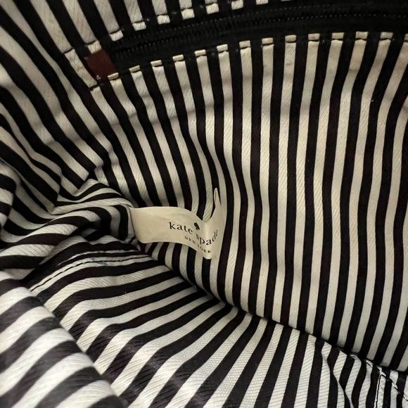 •SOLD•Kate Spade Cobble Hill Ellen Wool Crossbody - Picture 9 of 11